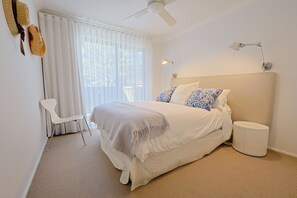 4 ��間睡房、熨斗/熨衫板、上網、床單