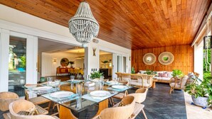 Villa | 5 bedrooms - El Polo 36 in El Calet n (La Romana)