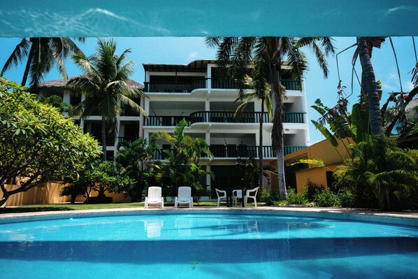 Alberca al aire libre 