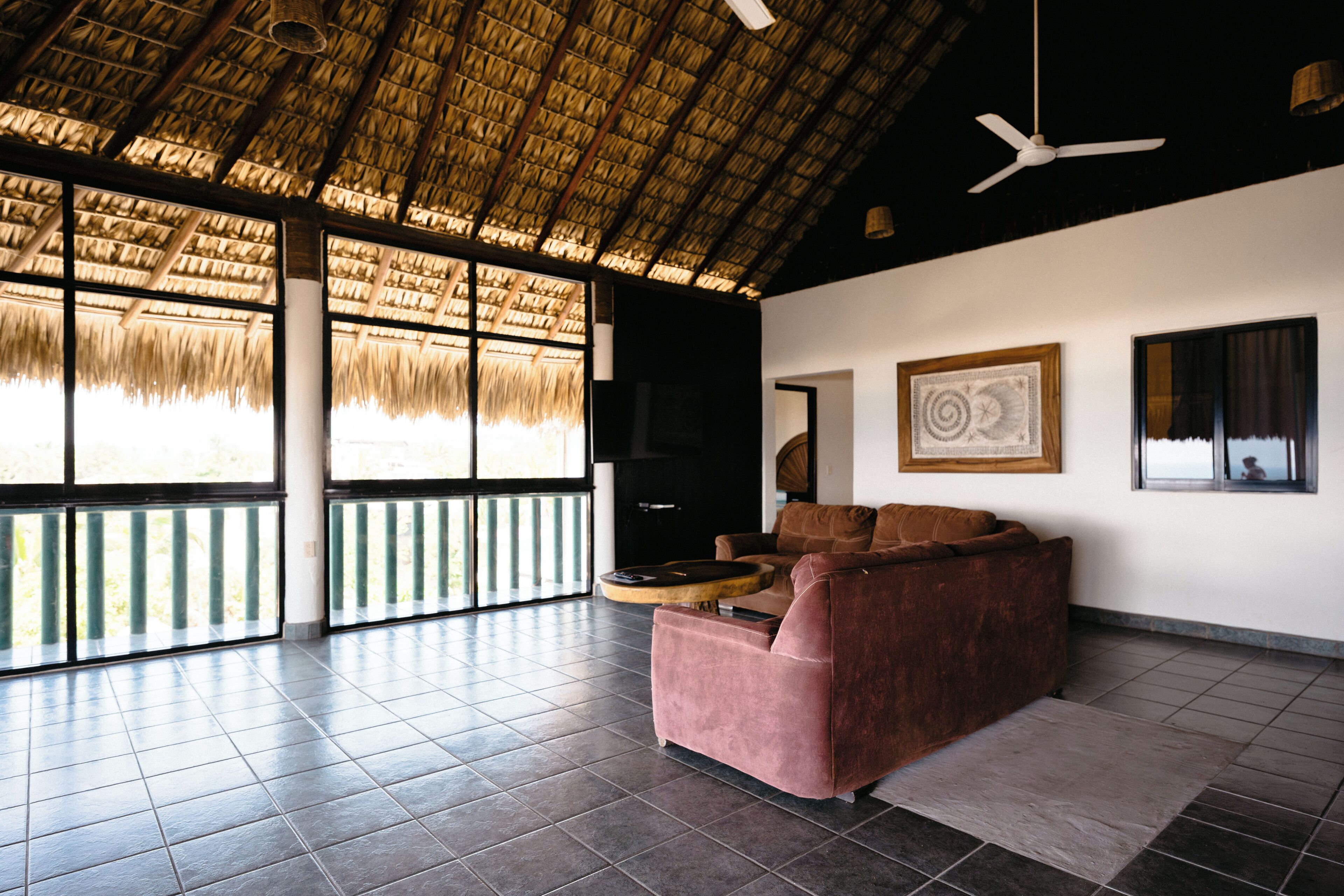 Caja de seguridad en la habitación, escritorio y wifi gratis 