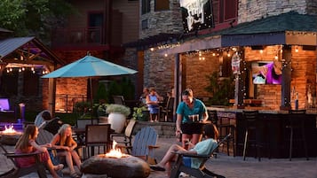 7 restaurants, breakfast served