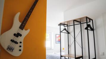 8 Schlafzimmer, Bügeleisen/Bügelbrett, WLAN, Bettwäsche