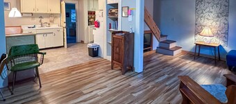 Dunrovin Vintage Beach Cottage - Port Orford, OR