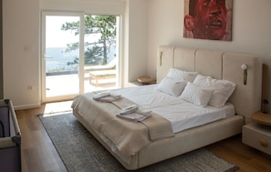 7 habitaciones, cuna de viaje y wifi gratis