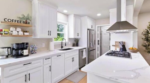 Microwave, oven, stovetop, dishwasher