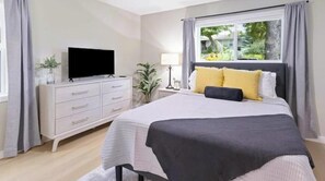 3 habitaciones, acceso a internet y ropa de cama