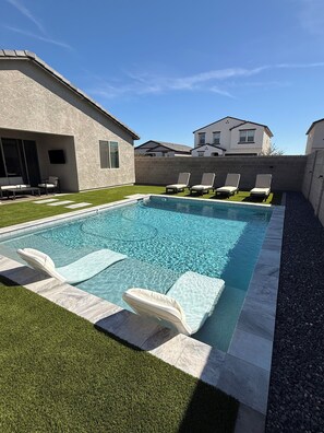 Pool - •NEW- Stylish 3-Bedroom, 2-Bath Oasis with Pool – Comfort & Relaxation in One! (Queen Creek)