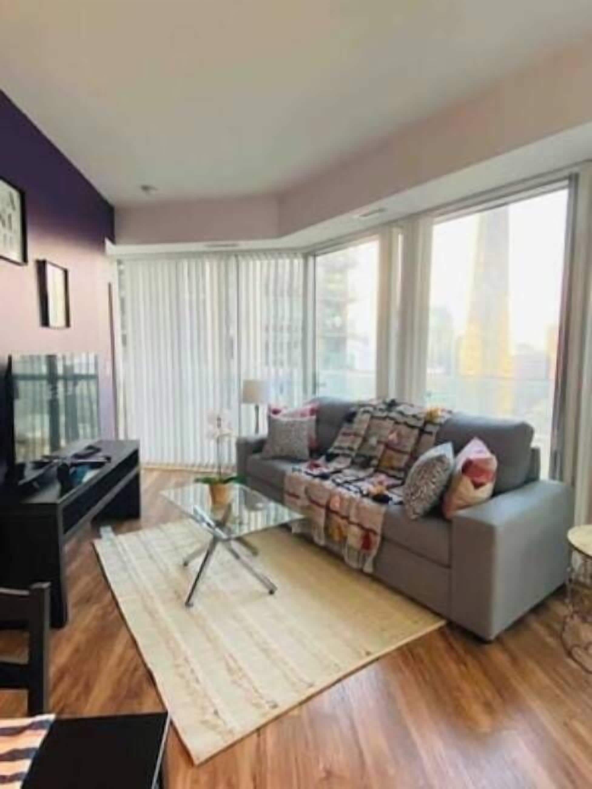 全景公寓式客房 | 起居区