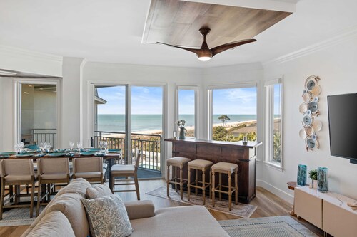 SeaCrest 2512 Stunning View, Walk to Coligny Shops & Restaurants