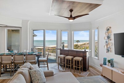 SeaCrest 2512 Stunning View, Walk to Coligny Shops & Restaurants