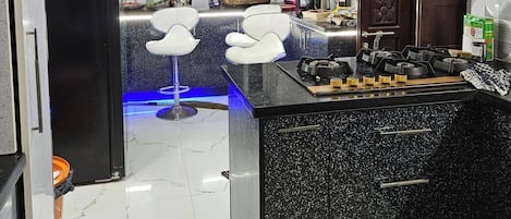 Nhà, 3 phòng ngủ, hút thuốc, ban công | Nội thất