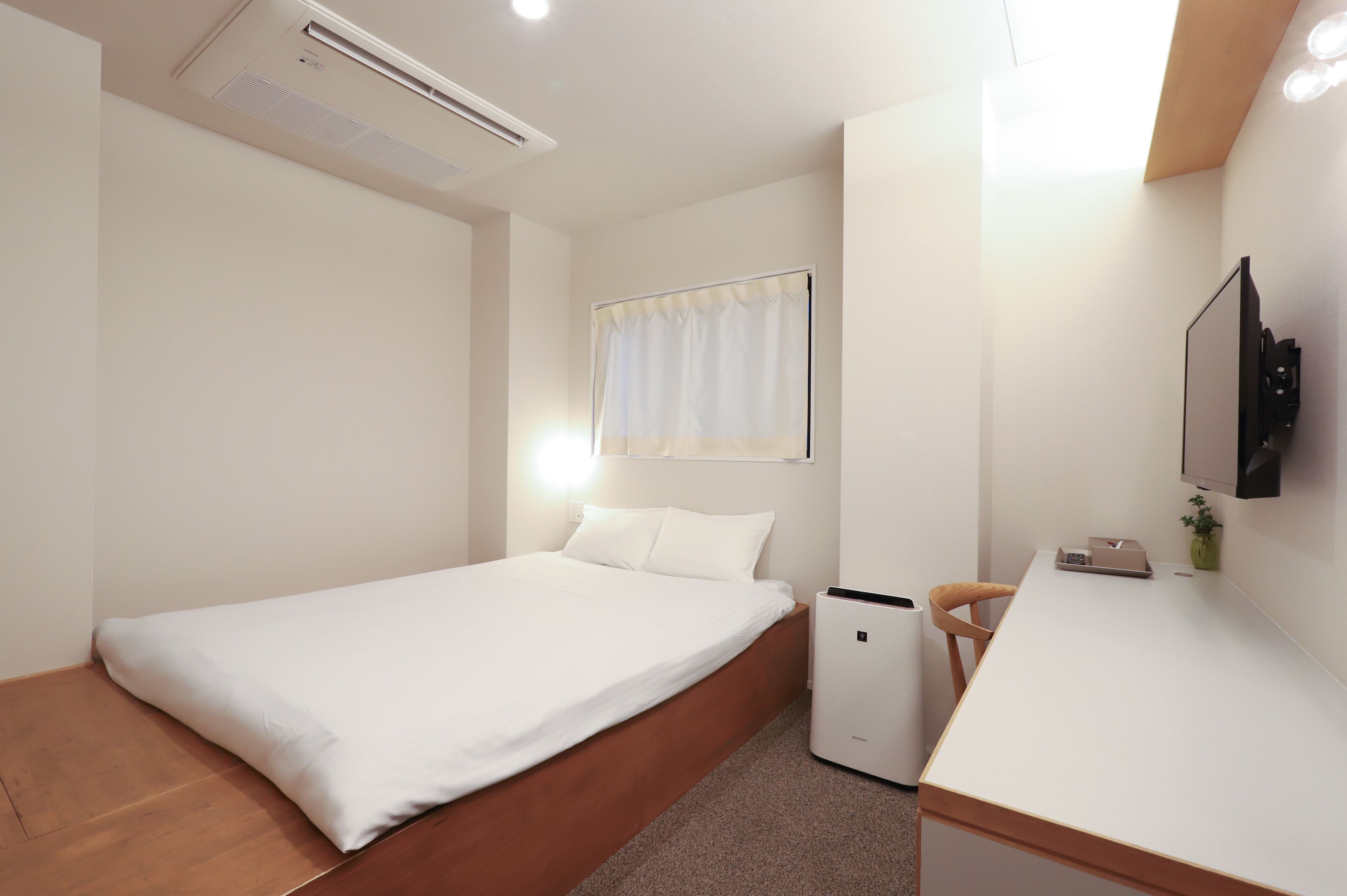 Superior Double Room, Non Smoking | In-room safe, blackout drapes, free WiFi