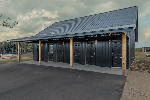 Welcome to Sunset Valley RV Park, your home away from home.