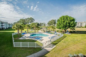 Indoor pool, a heated pool - Stylish Condo at Myrtlewood Golf Overlooking Pool (Myrtle Beach)