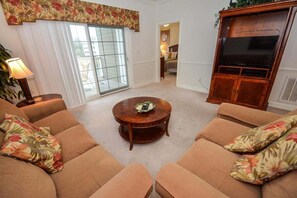 TV - Lake Views in Quiet Area Near Myrtlewood Golf (Myrtle Beach)
