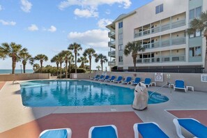 Pool - Quaint 12th Flr Oceanview condo across from ocean! (Myrtle Beach)