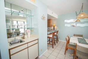Dining - Spacious 3Br Oceanview Condo w/ Large Balcony! (North Myrtle Beach)