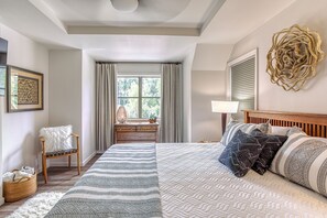 5 室のベッドルーム、WiFi、ベッドシーツ