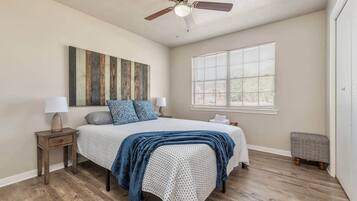 2 bedrooms, WiFi, bed sheets