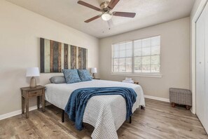 2 bedrooms, WiFi, bed sheets