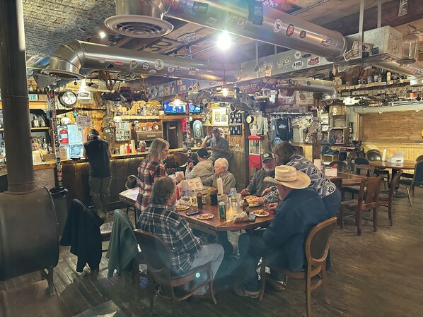 Bar (en la propiedad)