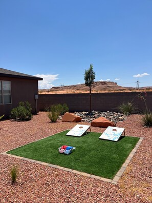 Property grounds - Private Suite Near Lake Powell | Antelope Canyon (Page)