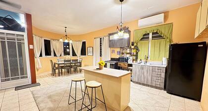 Cozy Rincon retreat with classic amenities, steps from beach and dining.