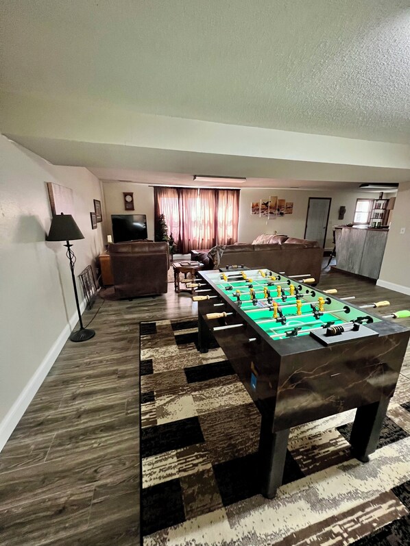 Spielezimmer