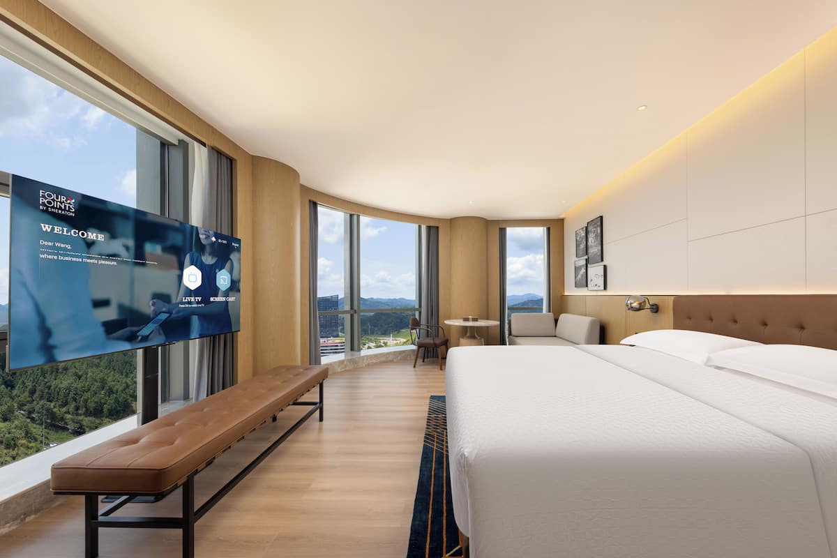 Room, 1 King Bed, Mountain View | Free minibar, in-room safe, desk, laptop workspace