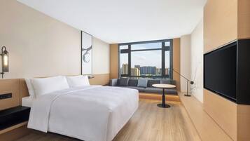 Superior Room, 1 King Bed, City View | Soundproofing, free WiFi