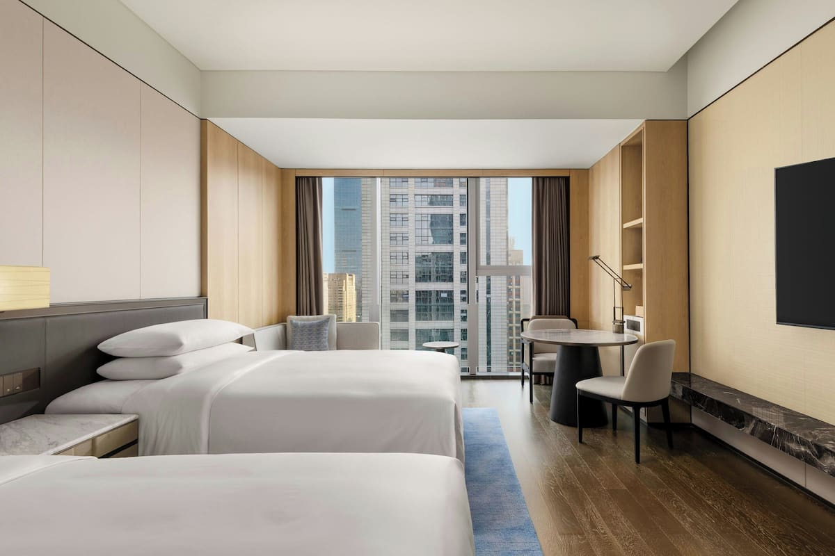 Down comforters, minibar, in-room safe, desk