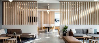 タウンプレイス スイーツ By マリオット テカムセ ウィンザー