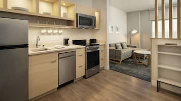 Suíte, 1 quarto | Cozinha privada