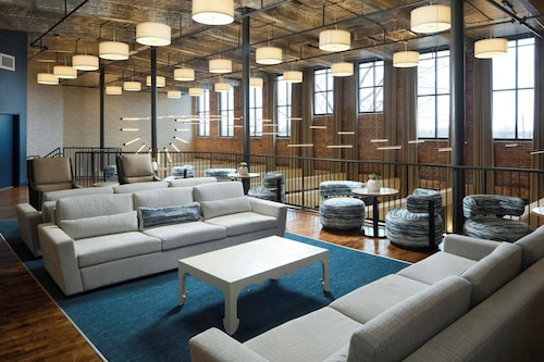 Springhill Suites By Marriott High Point Downtown