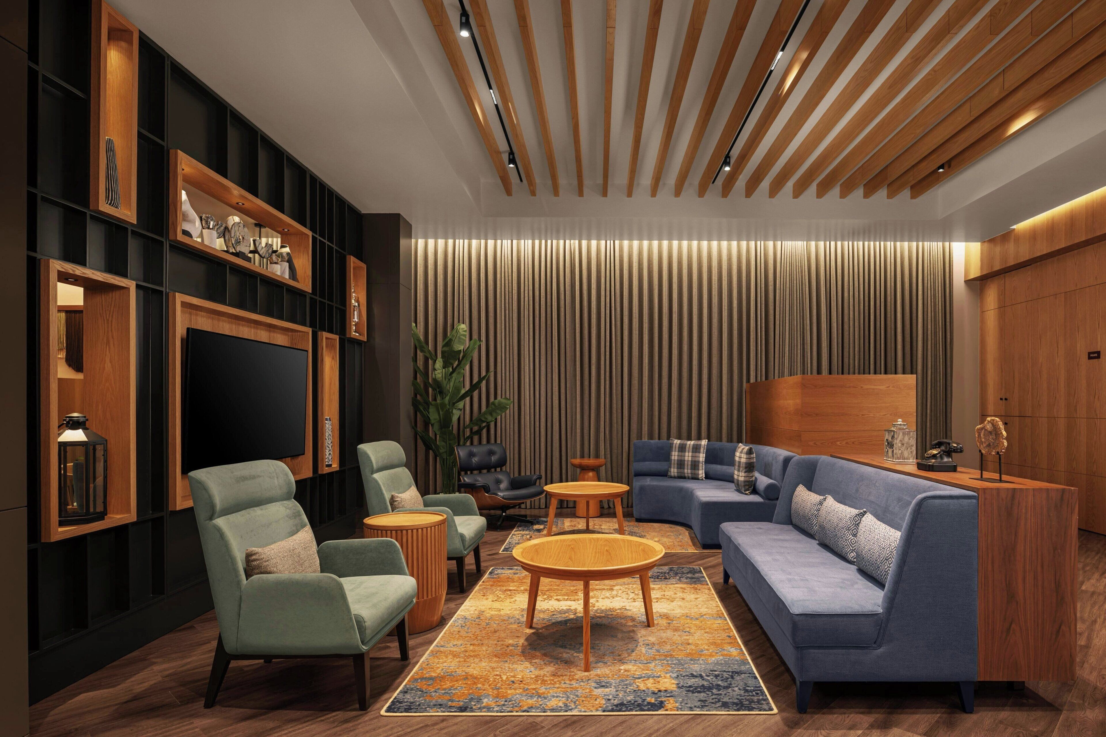 2 间酒吧/酒廊、小酒馆、天台酒吧