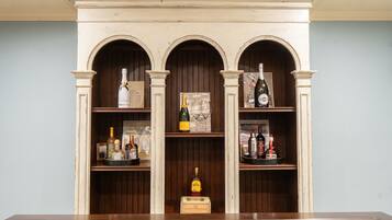 Bar (en la propiedad)