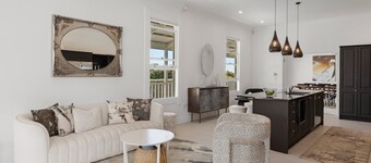 Te Horo Haven - spacious 4 Bedroom Villa with Pool, Spa and great family vibes!