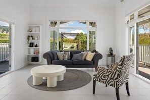 TV connectée, chaîne hi-fi