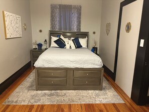 1 bedroom, desk, iron/ironing board, free WiFi