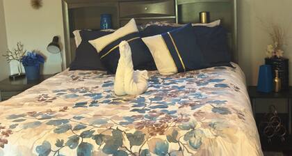 Charming and Cozy Winter Haven Oasis