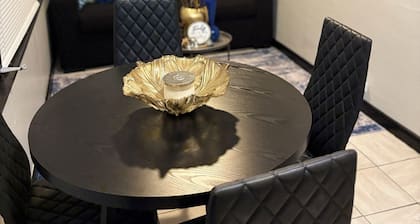 Charming and Cozy Winter Haven Oasis