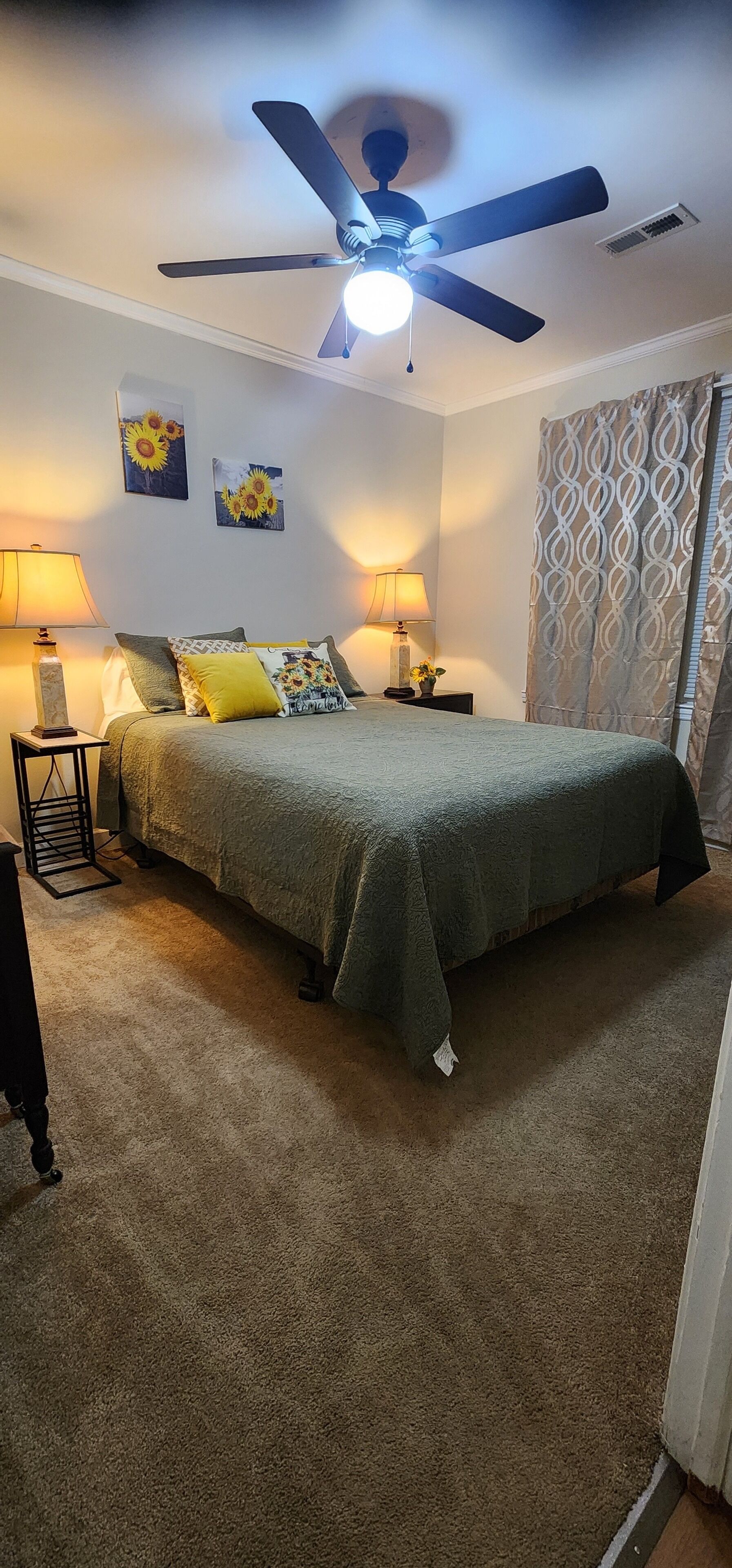 3 bedrooms, WiFi, bed sheets