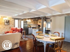 Interior - Gîtes de France® - Le Tillou (ROUFFILHAC)