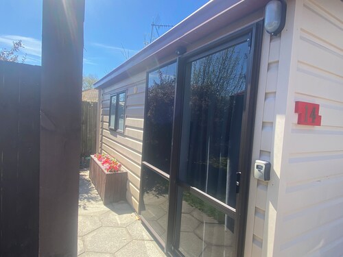 Christchurch Airport Tinyhouse
