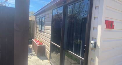 Christchurch Airport Tinyhouse