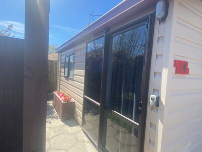 Christchurch Airport Tinyhouse