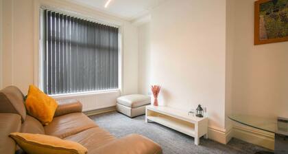 Stylish Modern Getaway : Lancashire