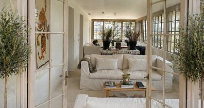 Casa da Lagoa - Where the Lagoon Meets the Ocean • 4 en-suites - BBQ - Garden