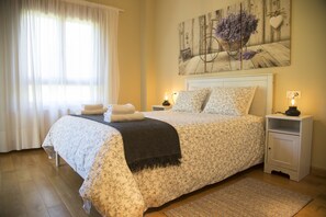 4 bedrooms, iron/ironing board, travel crib, free WiFi - Villa Playa de Barro (Llanes)