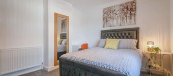 Heart Of Blackburn: Modern Home